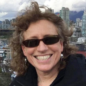 Dr. Marina Niks